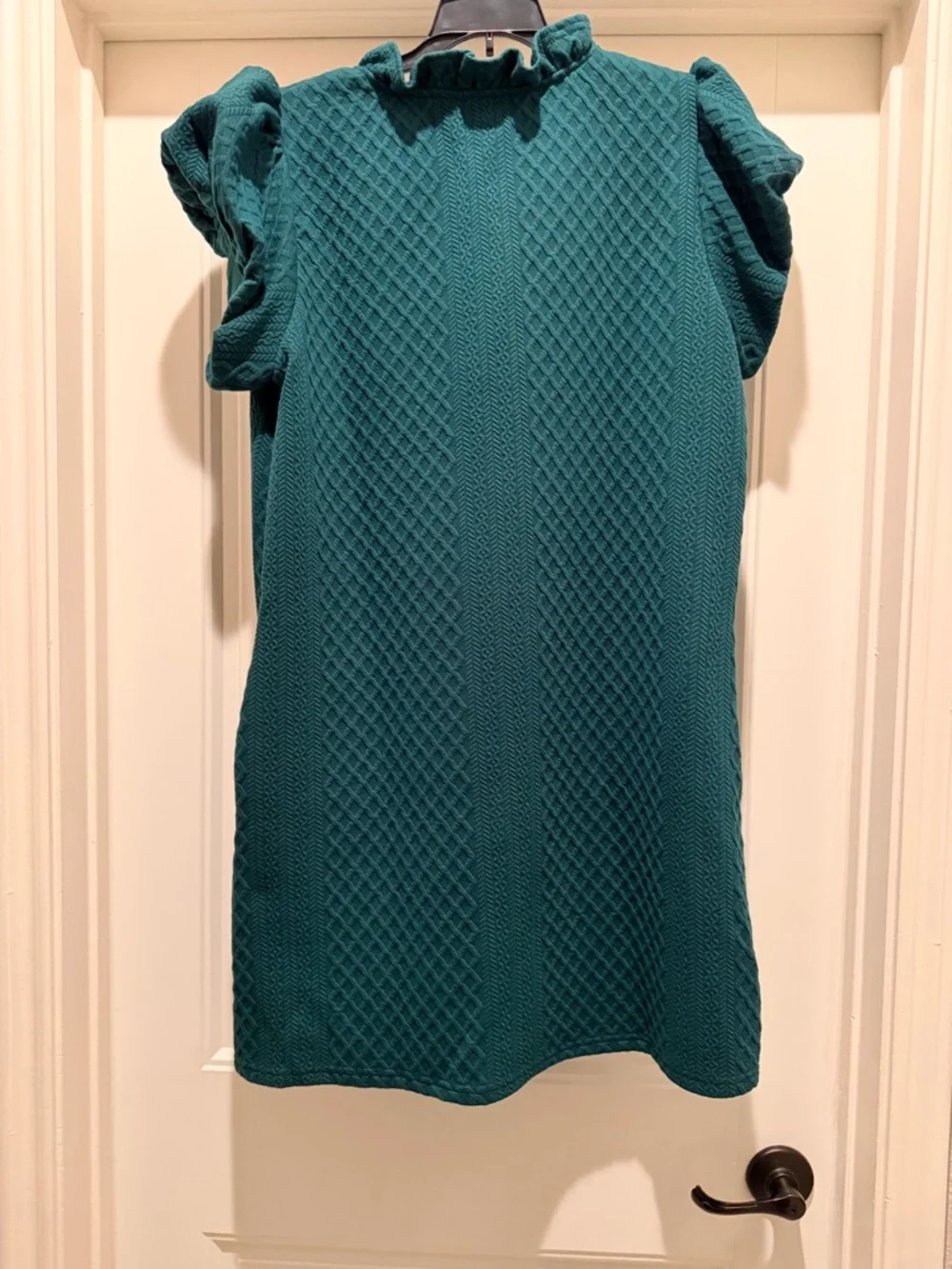 Entro Green Textured Ruffle Neck Dress w/tag Medium - Picture 5 of 5
